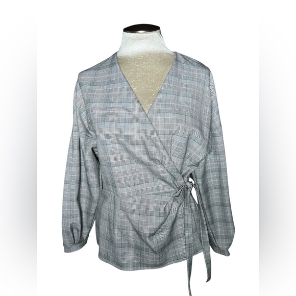 Zara Black and White Checkered gray plaid women’s Top L seen on TV - Picture 6 of 11